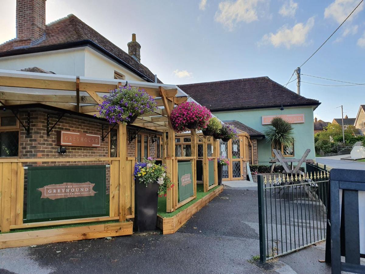 Greyhound Inn Winterborne Kingston Ngoại thất bức ảnh