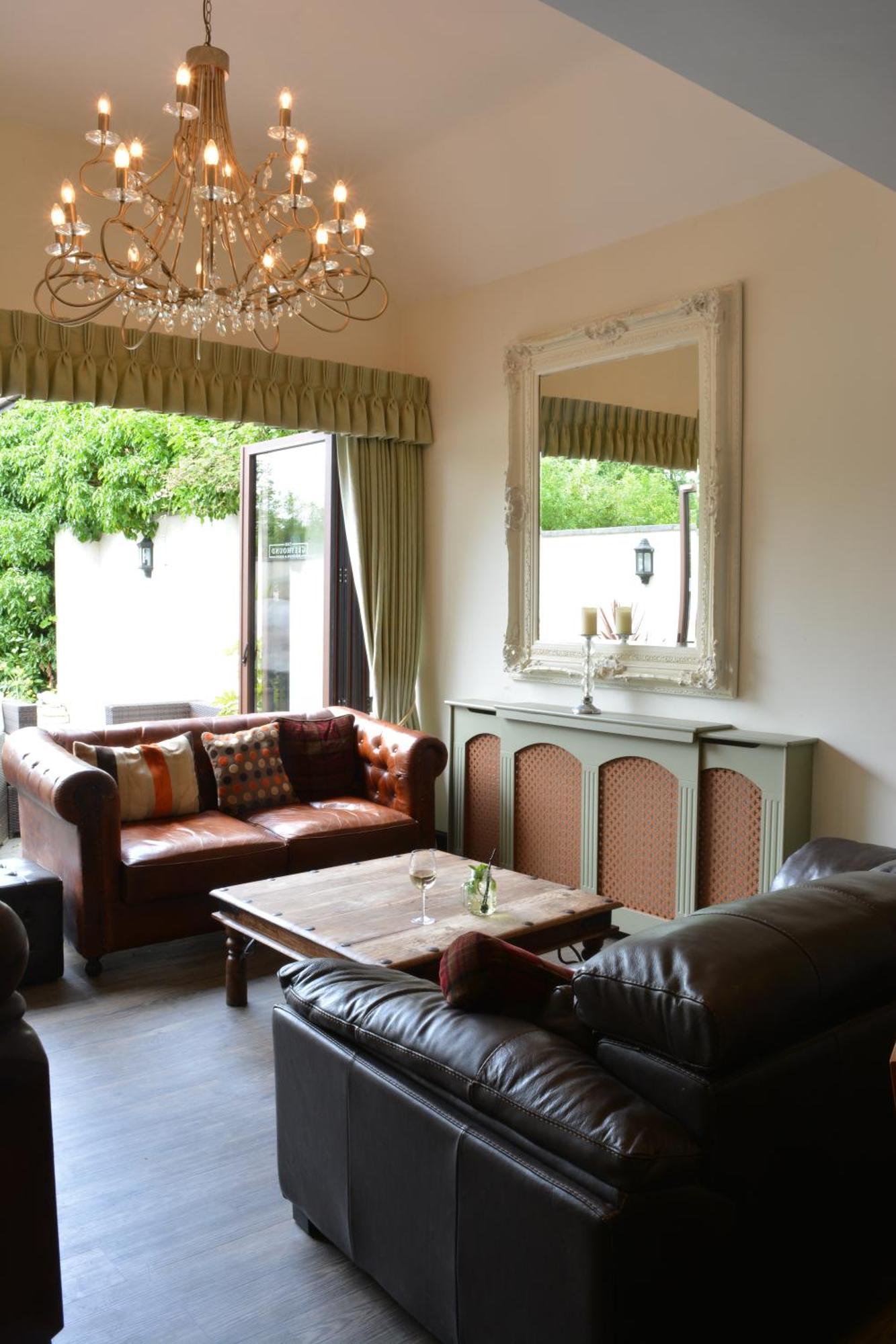 Greyhound Inn Winterborne Kingston Ngoại thất bức ảnh