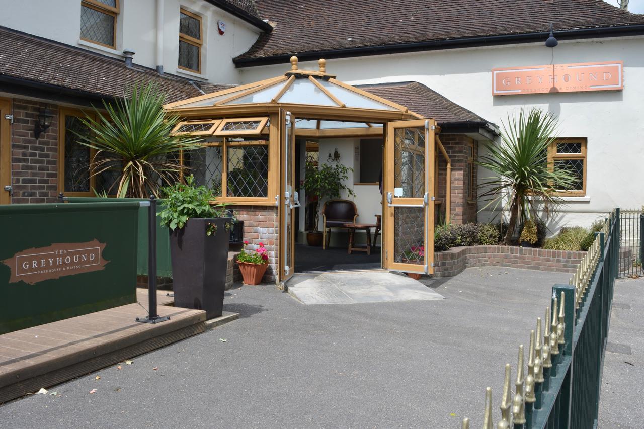 Greyhound Inn Winterborne Kingston Ngoại thất bức ảnh